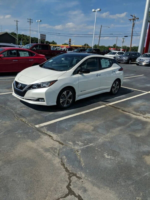 2018 Nissan LEAF SV