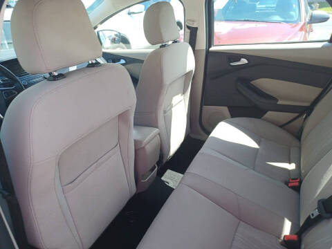 2015 Ford Focus SE