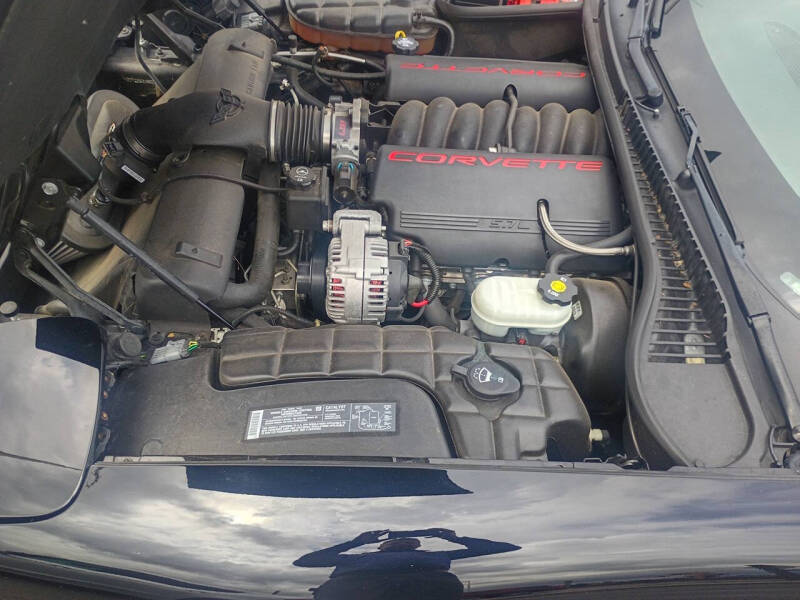 2004 Chevrolet Corvette