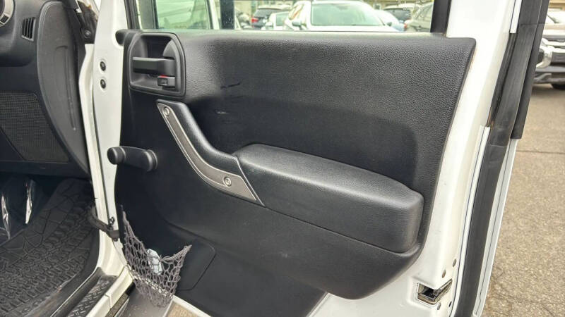 2013 Jeep Wrangler Sport