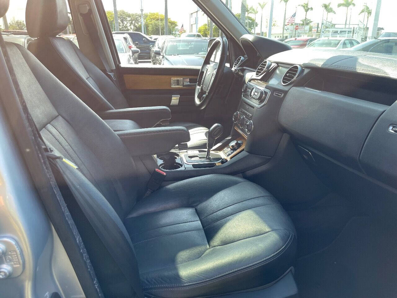 2012 Land Rover LR4  - $14,900