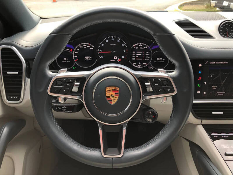 2022 Porsche Cayenne
