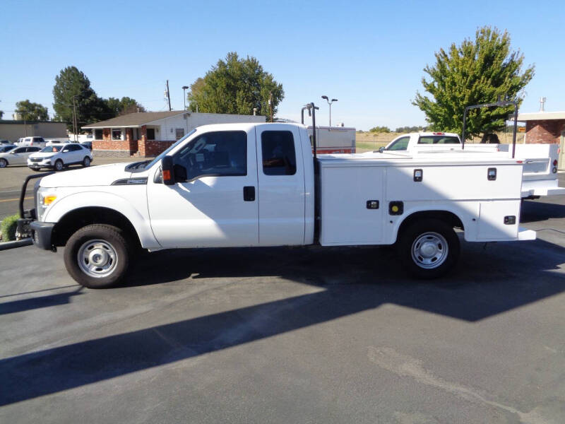 2016 Ford F-250 Super Duty for sale at John's Auto Mart in Kennewick WA