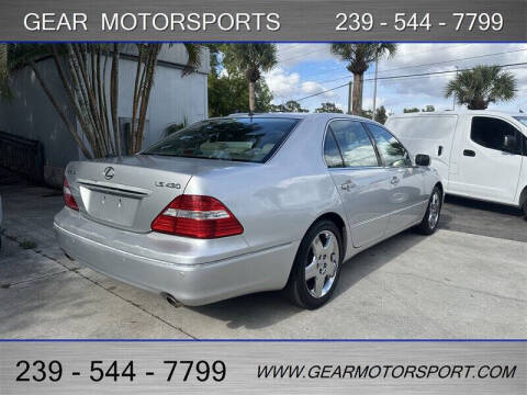 2004 Lexus LS 430