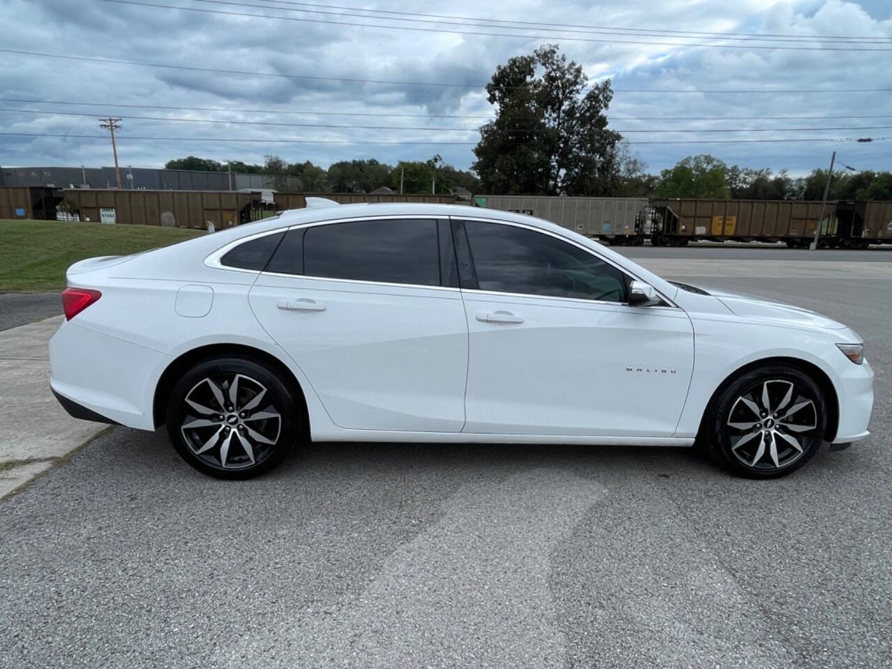 2018 Chevrolet Malibu for sale at LP Automotive, LLC in Shelbyville, TN