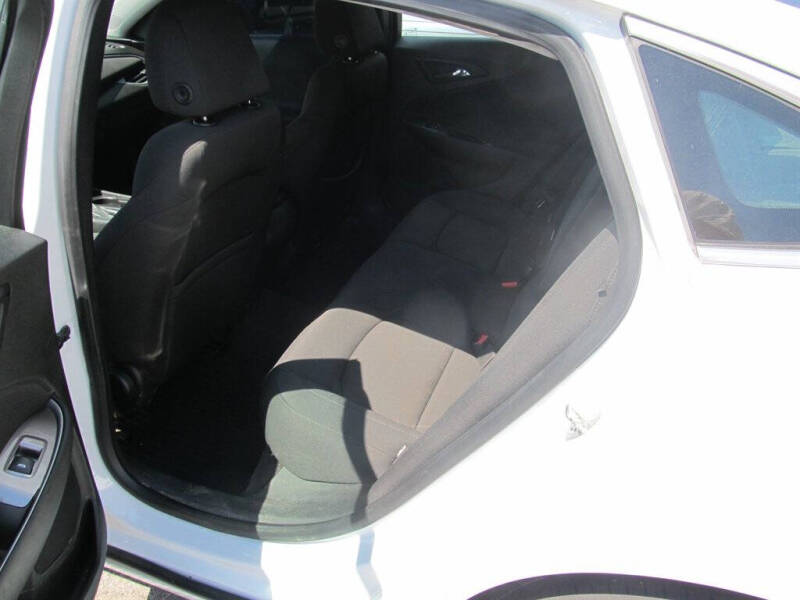 2016 Chevrolet Malibu LS