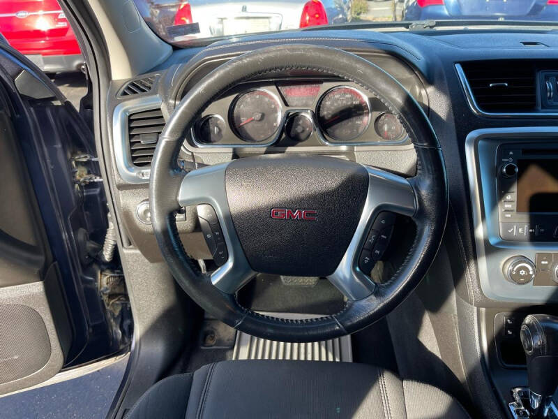 2013 GMC Acadia SLE-2