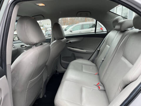 2012 Toyota Corolla LE