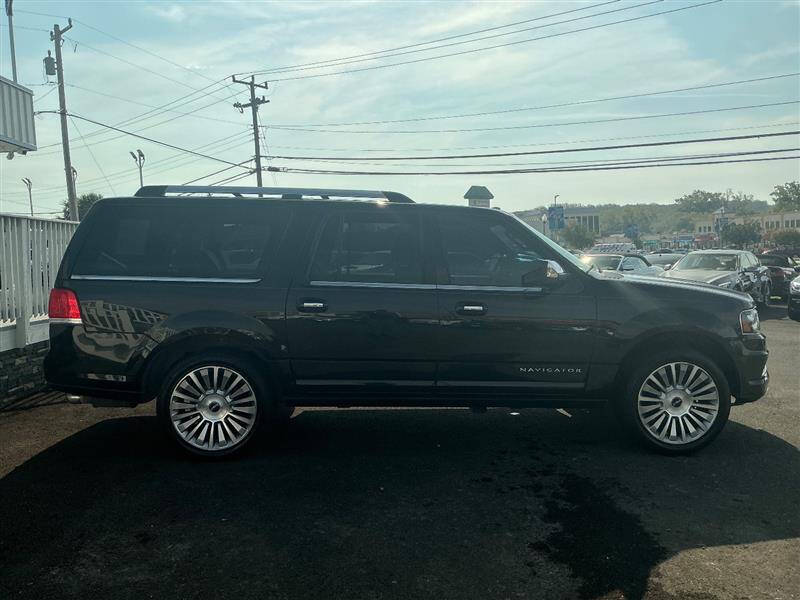 2017 Lincoln Navigator L Reserve