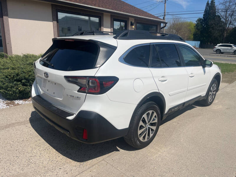 2022 Subaru Outback Premium