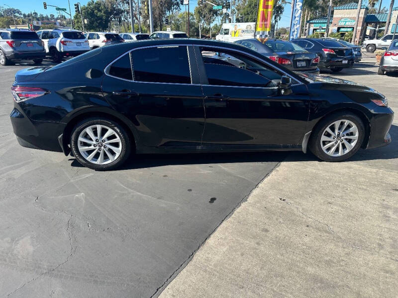 2022 Toyota Camry LE