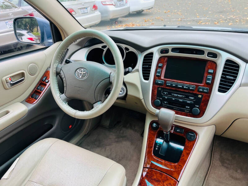 2006 Toyota Highlander Limited Hybrid photo 21