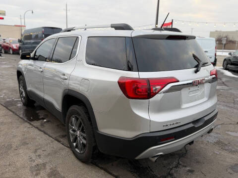 2017 GMC Acadia SLT-1