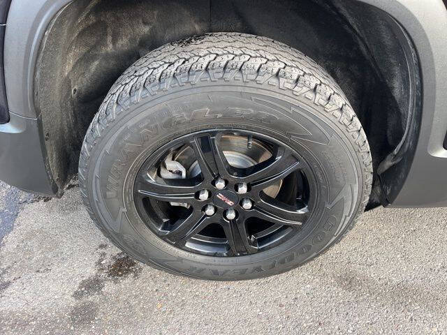 2021 GMC Acadia AT4