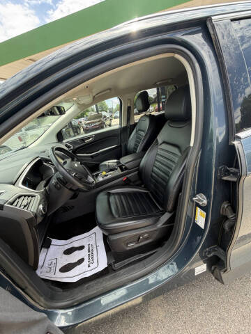 2019 Ford Edge SEL