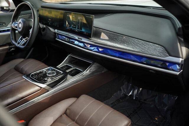 2024 BMW i7 eDrive50