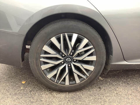 2023 Nissan Altima 2.5 SV