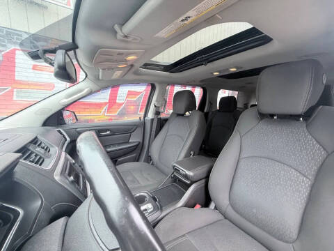 2016 GMC Acadia SLE-2