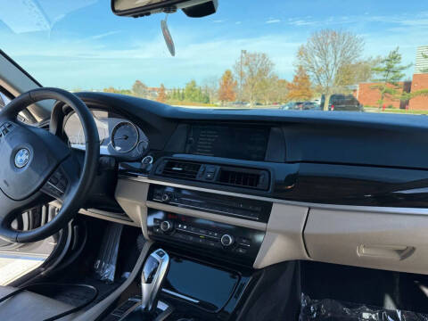 2012 BMW 5 Series 535i