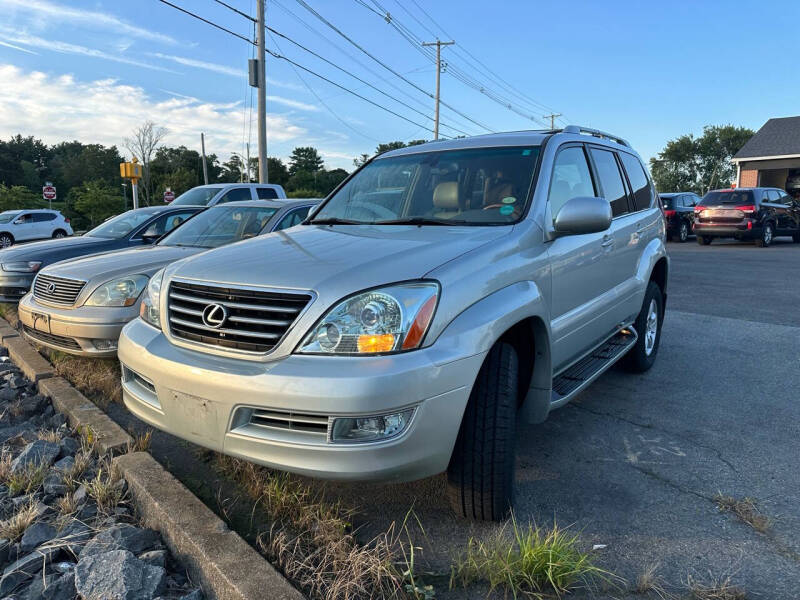 Lexus GX's photo