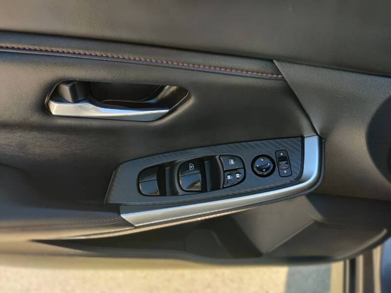 2023 Nissan Sentra SR