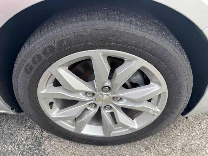 2019 Chevrolet Impala LT