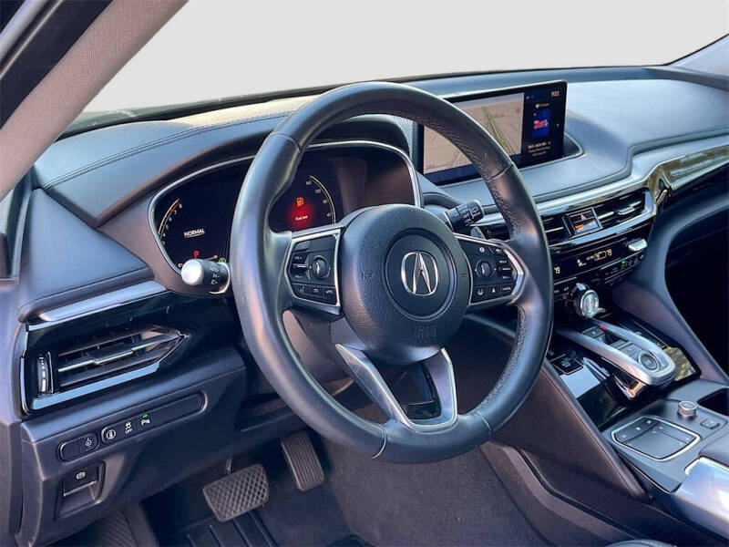 2024 Acura MDX w/Tech