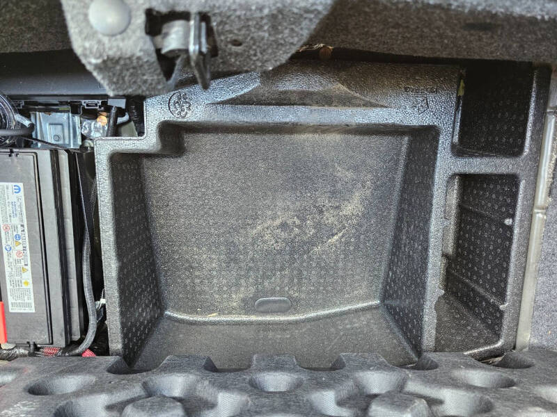 2018 Dodge Challenger SXT Plus