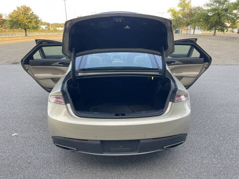 2017 Lincoln MKZ Select