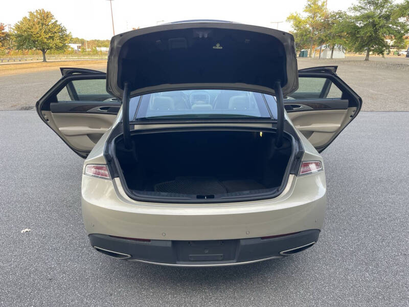 2017 Lincoln MKZ Select