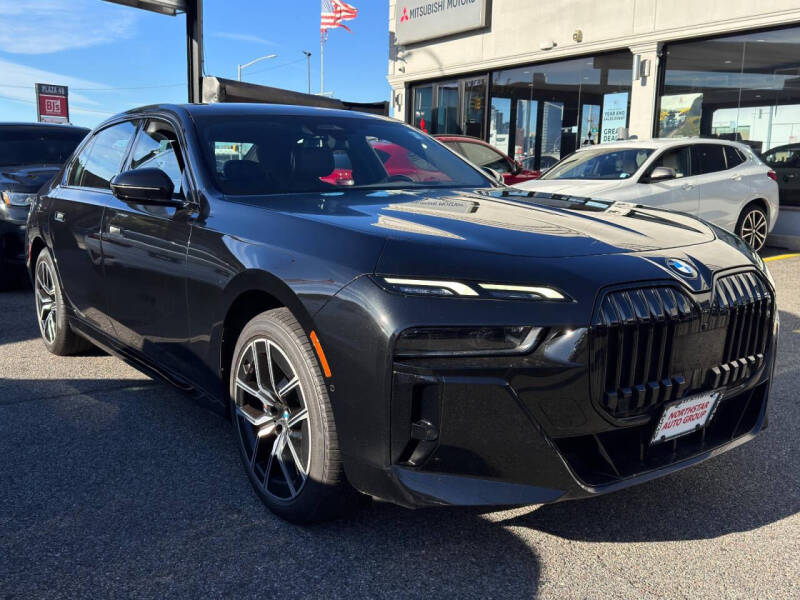 2023 BMW 7 Series 740i