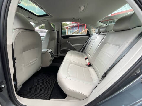 2019 Volkswagen Passat Wolfsburg