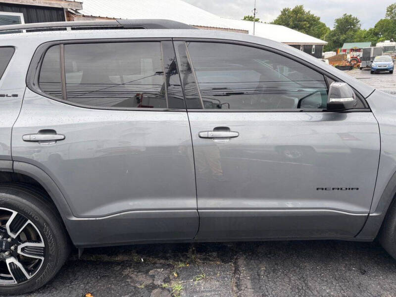 2021 GMC Acadia SLE