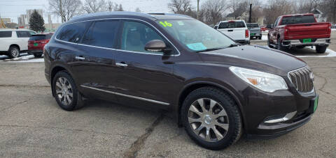 2016 Buick Enclave for sale at Unzen Motors in Milbank SD