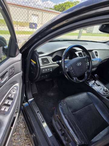 2012 Hyundai Genesis 5.0L R-Spec