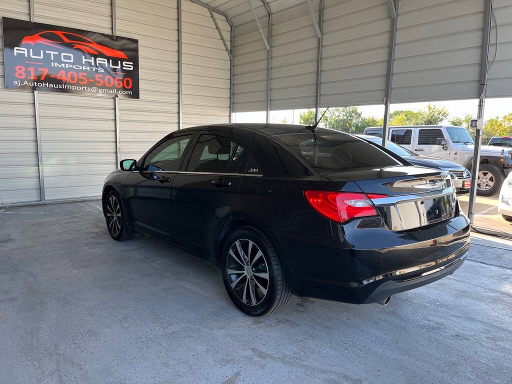 2011 Chrysler 200 for sale at Auto Haus Imports in Grand Prairie, TX