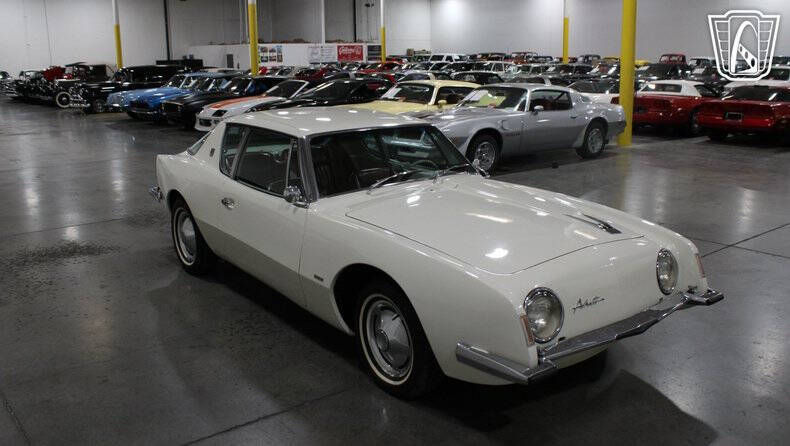 1964 Studebaker Avanti