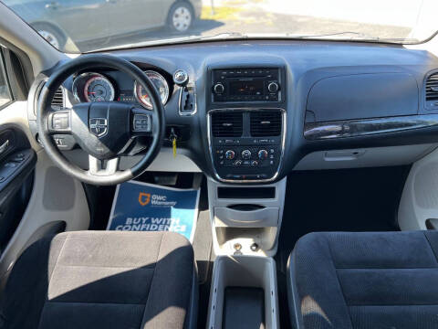 2014 Dodge Grand Caravan SE 30th Anniversary