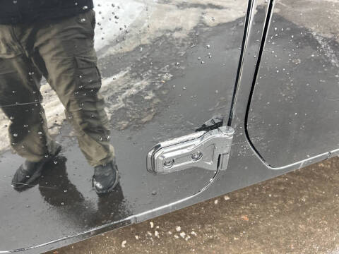 2020 Jeep Wrangler Unlimited Sahara Altitude