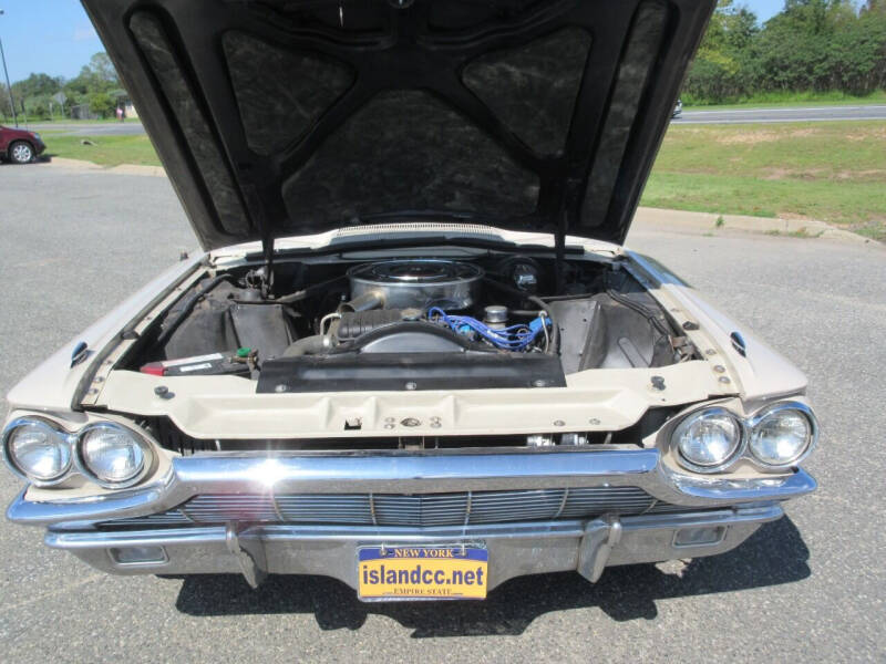 1965 Ford Thunderbird
