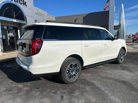 2026 Ford Expedition MAX Active