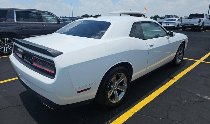 2019 Dodge Challenger SXT