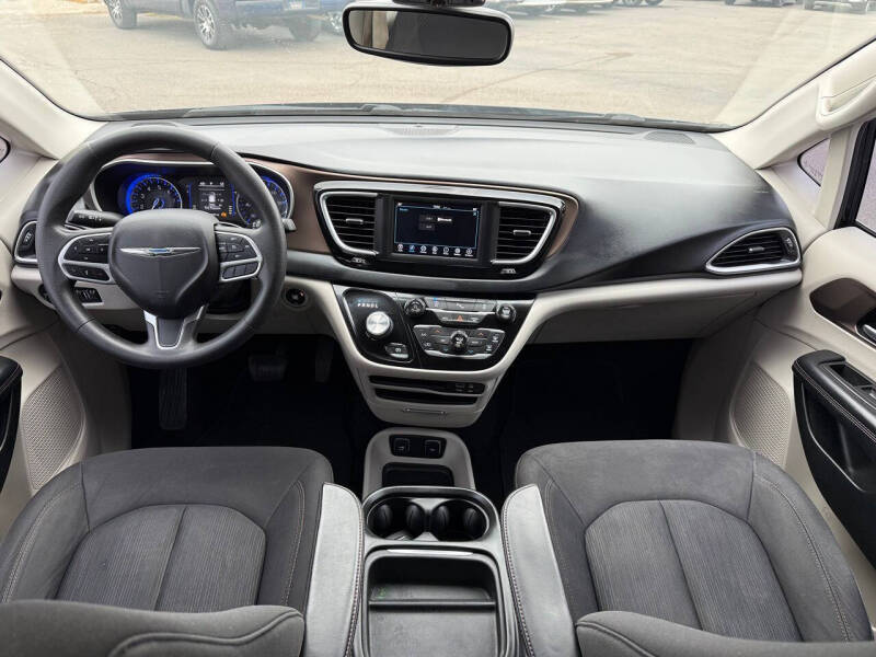 2018 Chrysler Pacifica Touring Plus