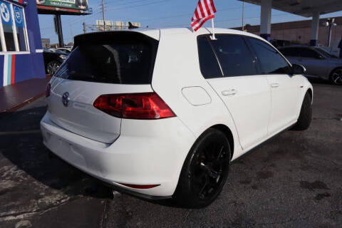 2017 Volkswagen Golf GTI S