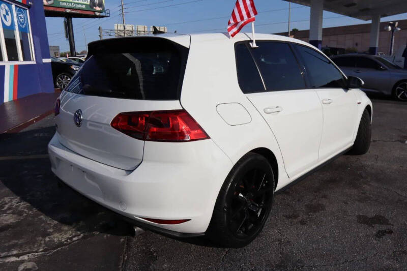 2017 Volkswagen Golf GTI S