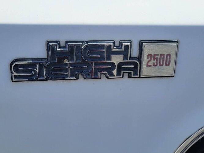 1987 GMC Sierra 2500