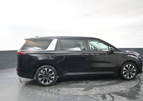 2024 Kia Carnival EX