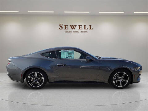 2025 Ford Mustang EcoBoost