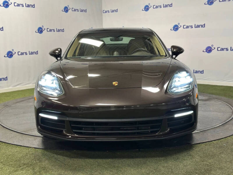 2018 Porsche Panamera