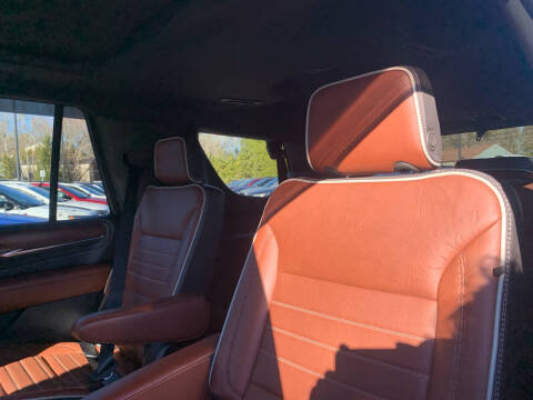 2023 GMC Yukon Denali Ultimate